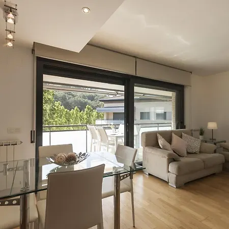 Cozy Pool Apartment Tossa de Mar